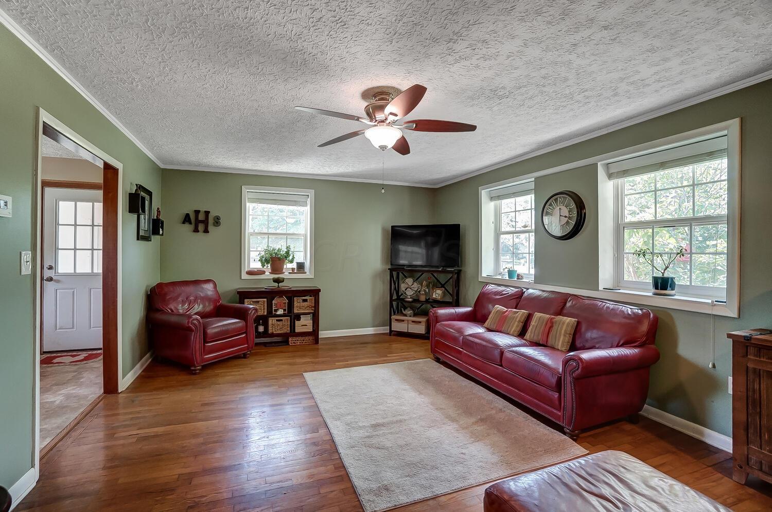 4900 Cosgray Road Hilliard, OH 43026 - Photo 6 of 50