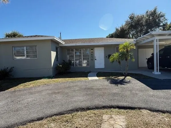 $1,100 | 434 Foresteria Drive, Lake Park, FL 33403