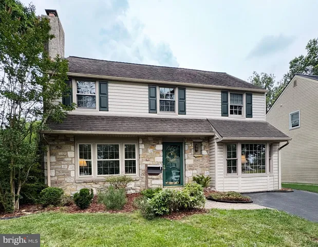$425,000 | 303 Greenhill Road, Willow Grove, PA 19090