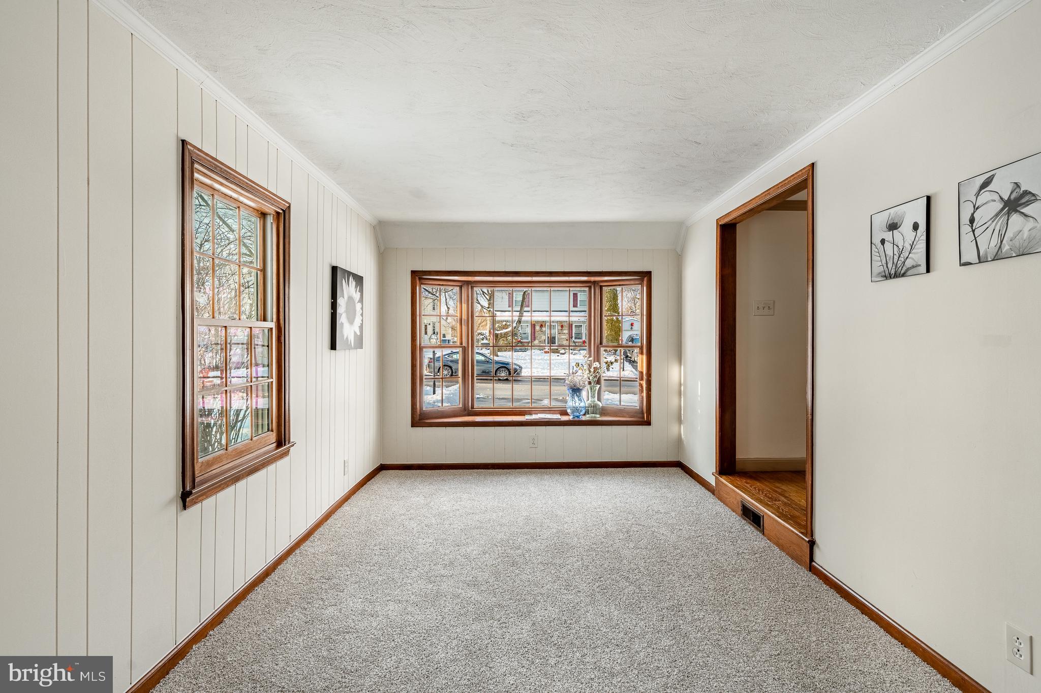 303 Greenhill Road Willow Grove, PA 19090 - Photo 12 of 36