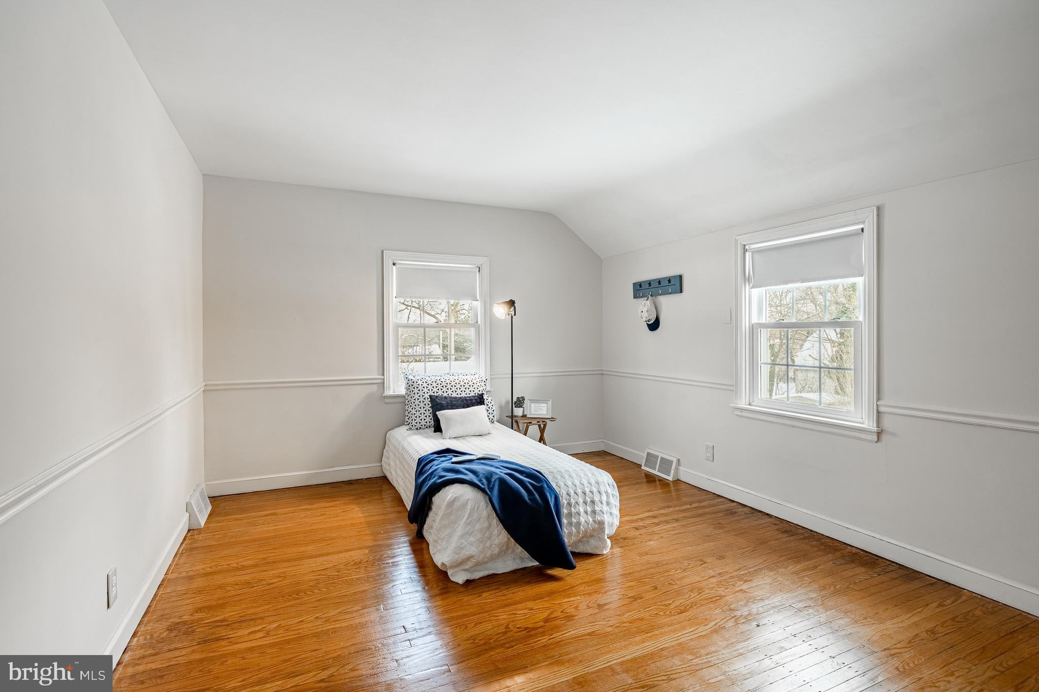 303 Greenhill Road Willow Grove, PA 19090 - Photo 21 of 36