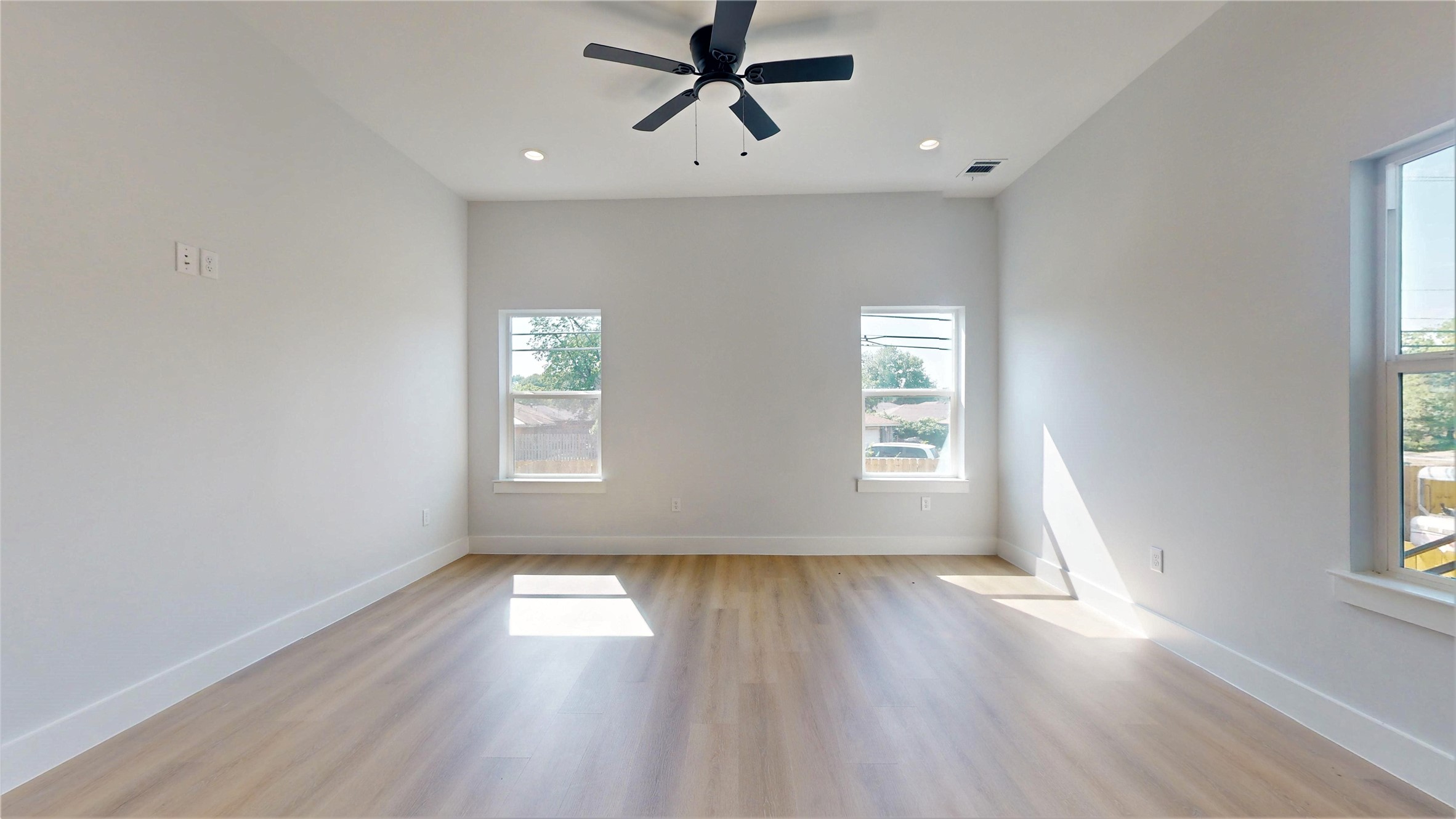 12230 Kirkgard Drive Houston, TX 77045 - Photo 20 of 50