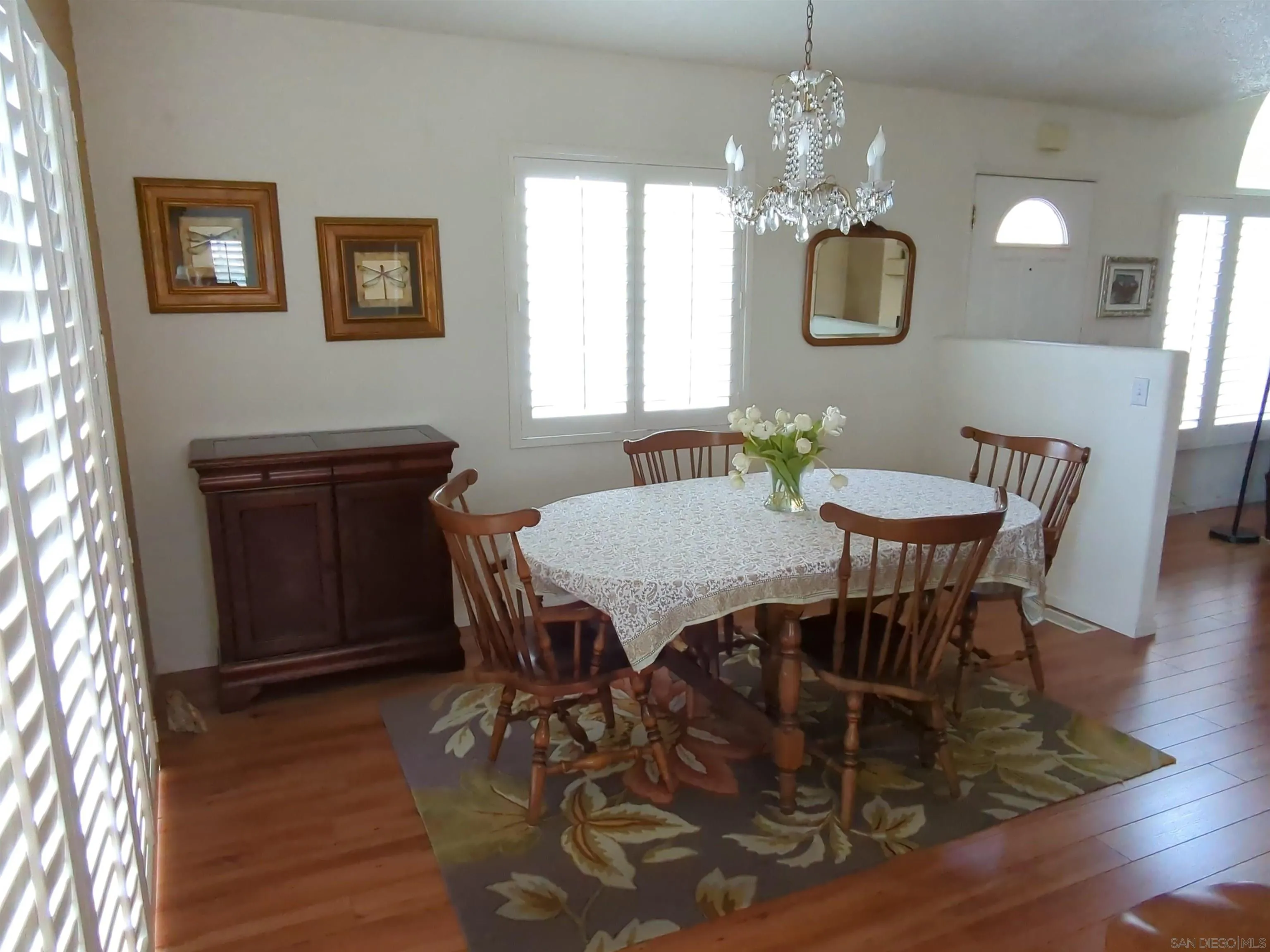 444 North El Camino Real, Unit 111 Encinitas, CA 92024 - Photo 5 of 16 Dining Room