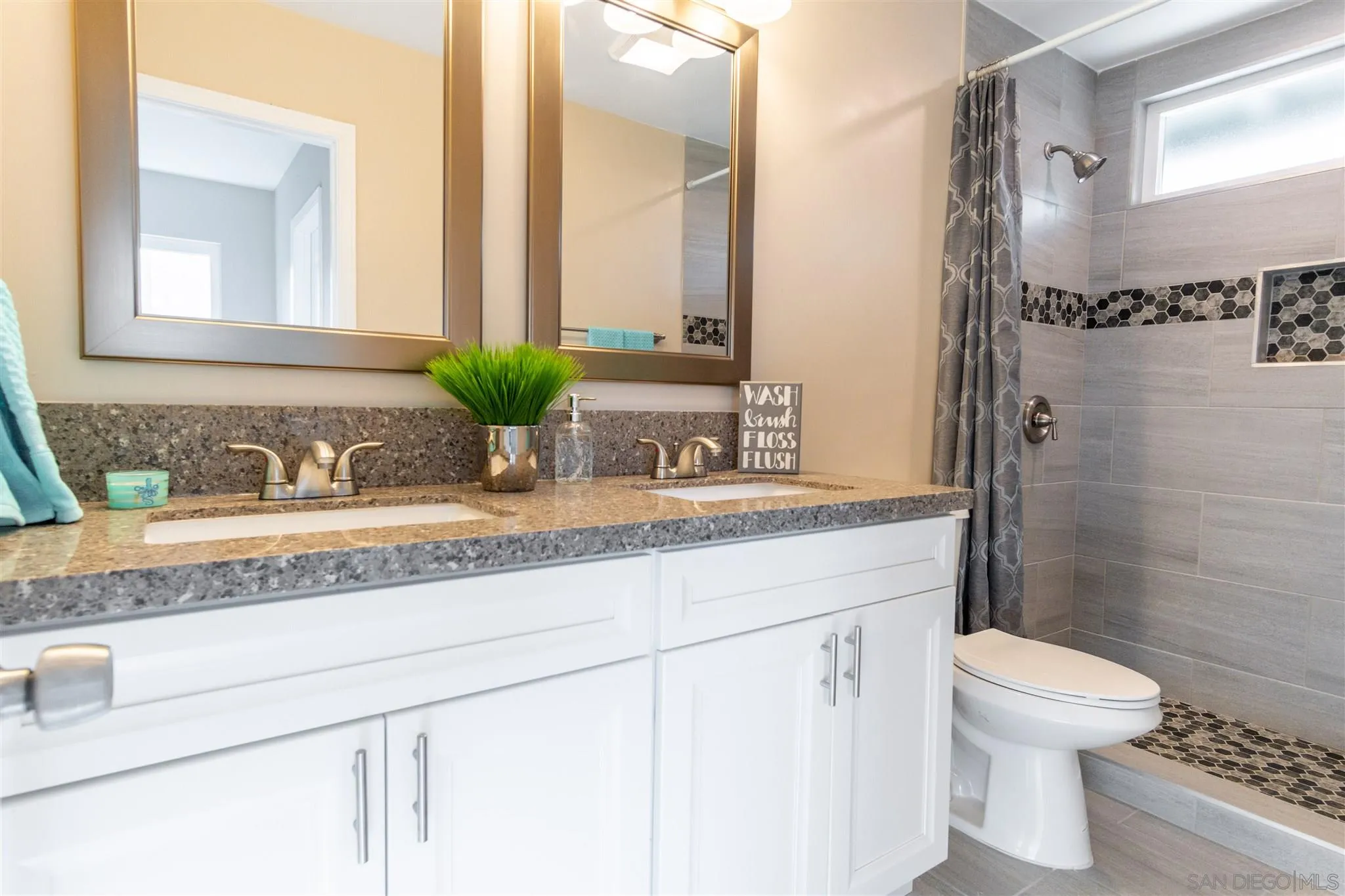 10040 Fieldcrest Street Spring Valley, CA 91977 - Photo 20 of 33 Gallery Image 20