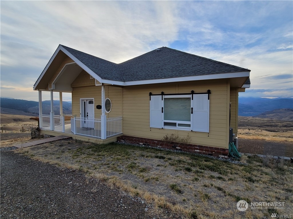 55 Sunset Ridge Road Oroville, WA 98844 - Photo 2 of 36 Gallery Image 2
