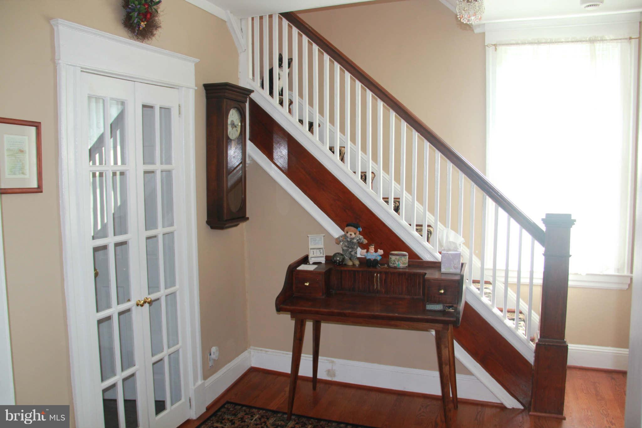 6313 Banbury Road Baltimore, MD 21239 - Photo 7 of 21 a view of entryway