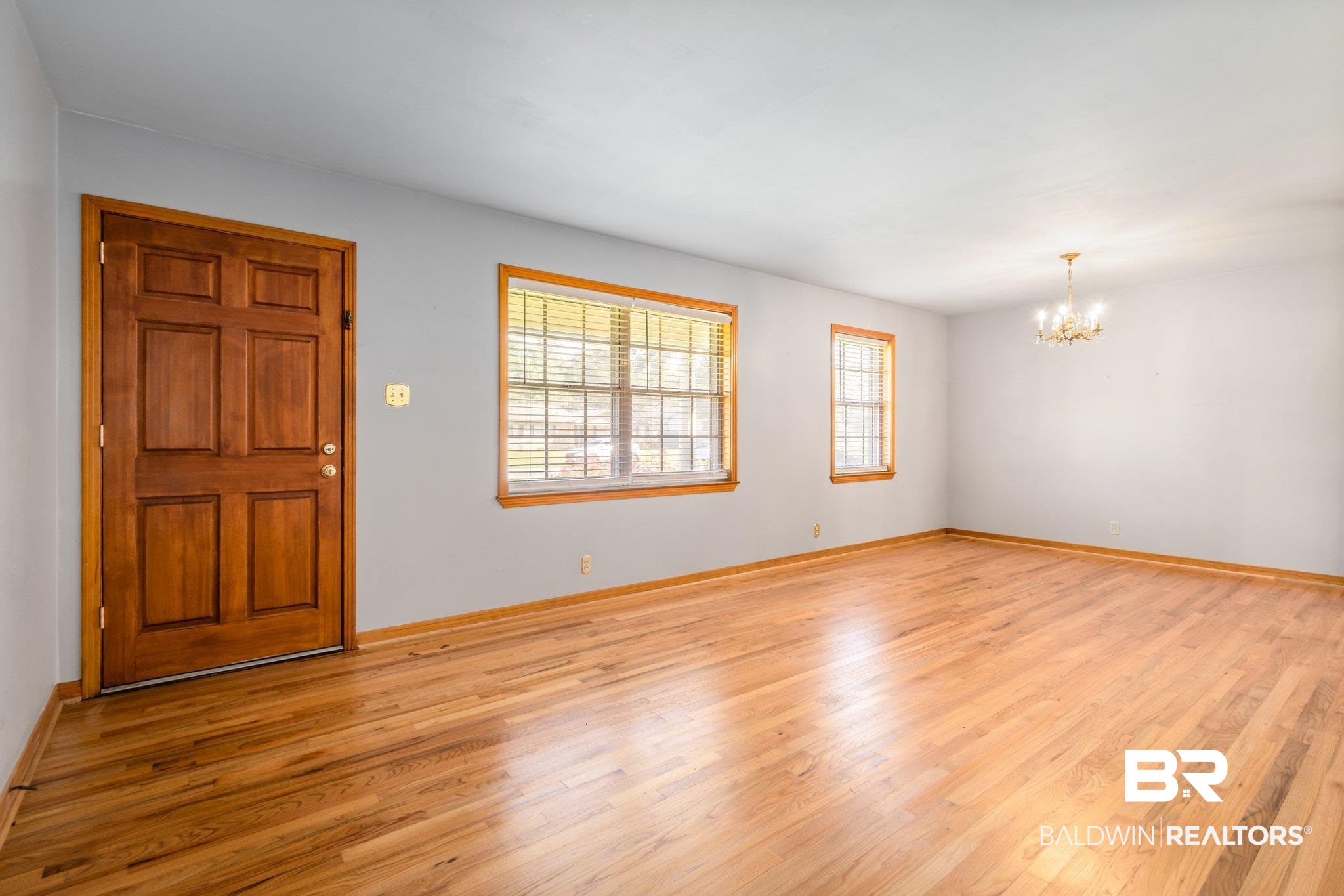 315 Third Avenue Saraland, AL 36571 - Photo 2 of 19