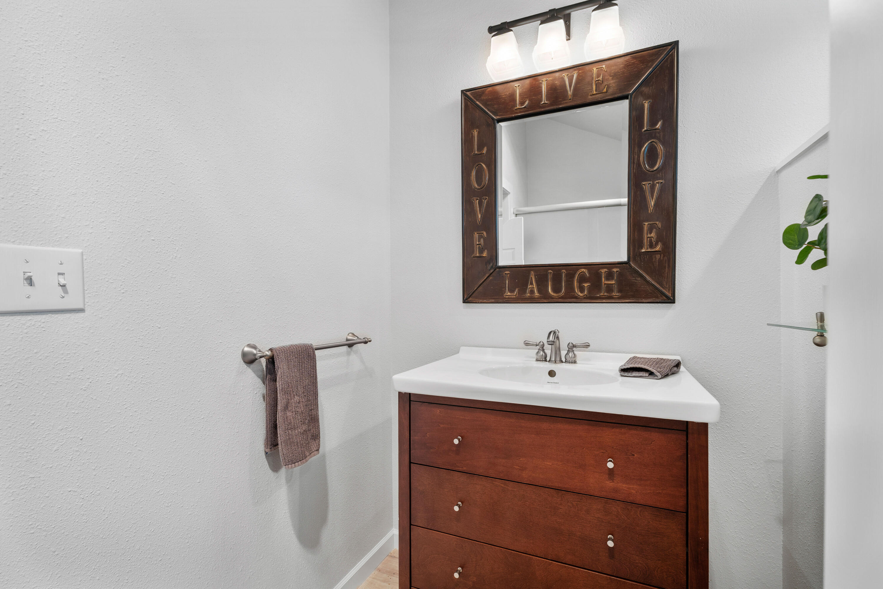 57308 Approach Lane, Unit 2 Sunriver, OR 97707 - Photo 31 of 41