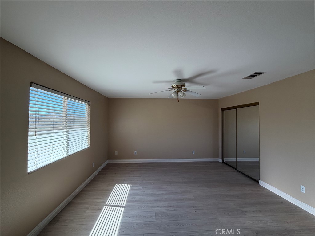 22265 Thunderbird Road Apple Valley, CA 92307 - Photo 8 of 17