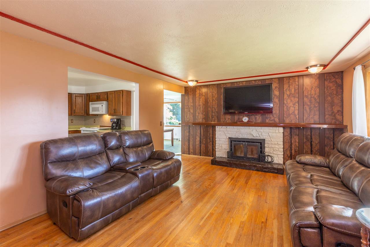 634 West Ivanhoe Road Spokane, WA 99218 - Photo 3 of 20