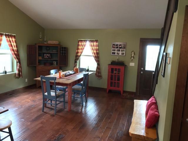 4050 Drinkle Road Southwest Lancaster, OH 43130 - Photo 8 of 13