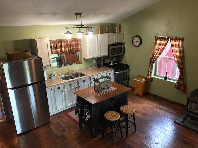 4050 Drinkle Road Southwest Lancaster, OH 43130 - Photo 9 of 13