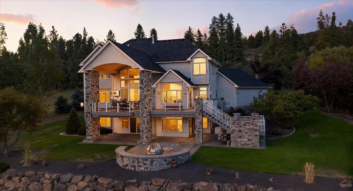 16815 North Greenbluff Road Colbert, WA 99005 - Photo 3 of 50