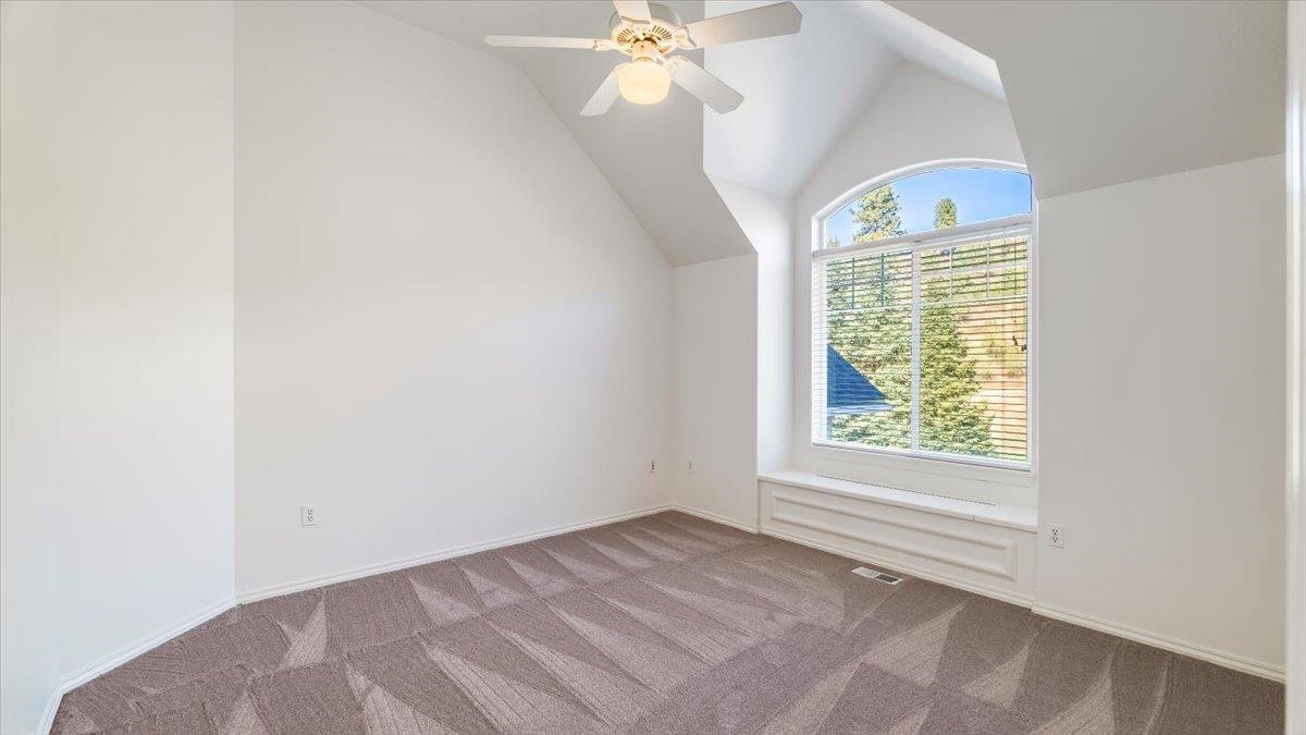 16815 North Greenbluff Road Colbert, WA 99005 - Photo 31 of 50