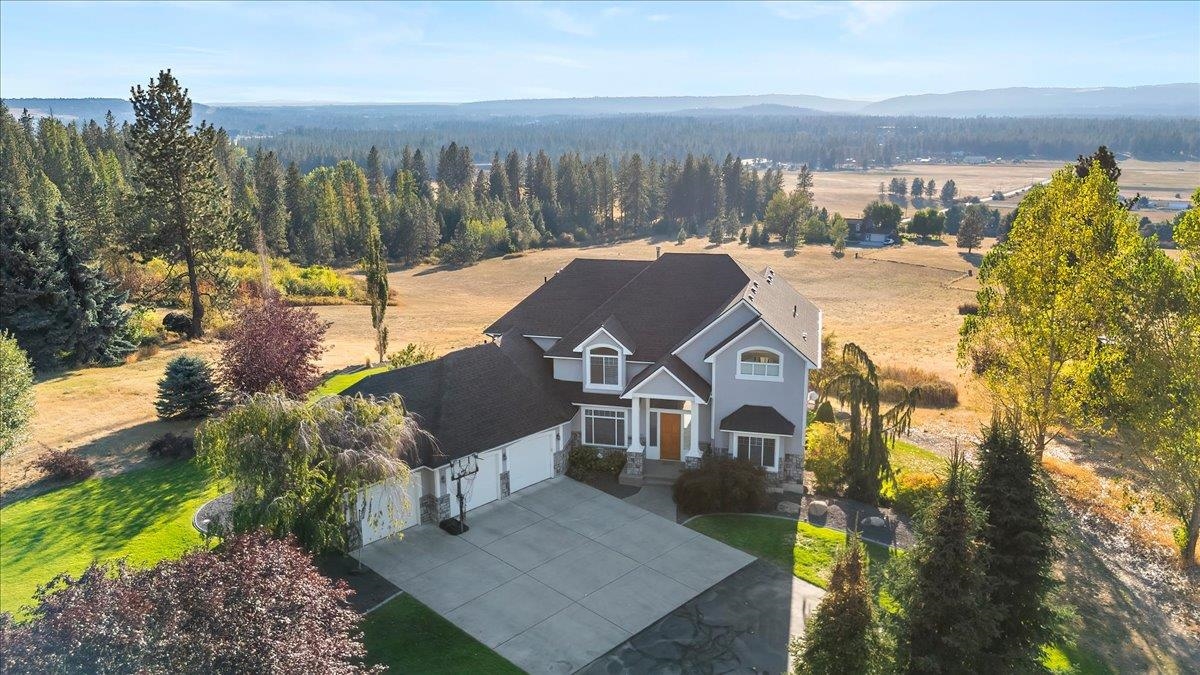 16815 North Greenbluff Road Colbert, WA 99005 - Photo 4 of 50