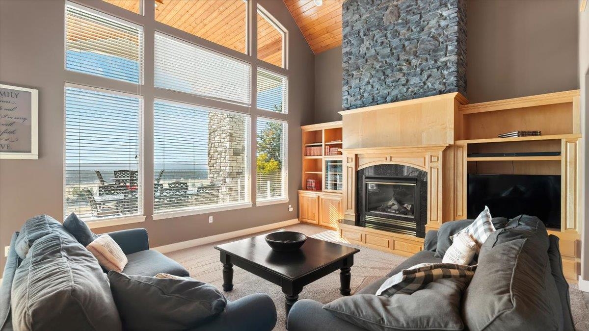 16815 North Greenbluff Road Colbert, WA 99005 - Photo 7 of 50