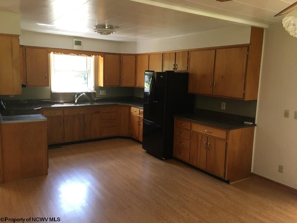 450 Ferguson Road Elkins, WV 26241 - Photo 3 of 6 Gallery Image 3
