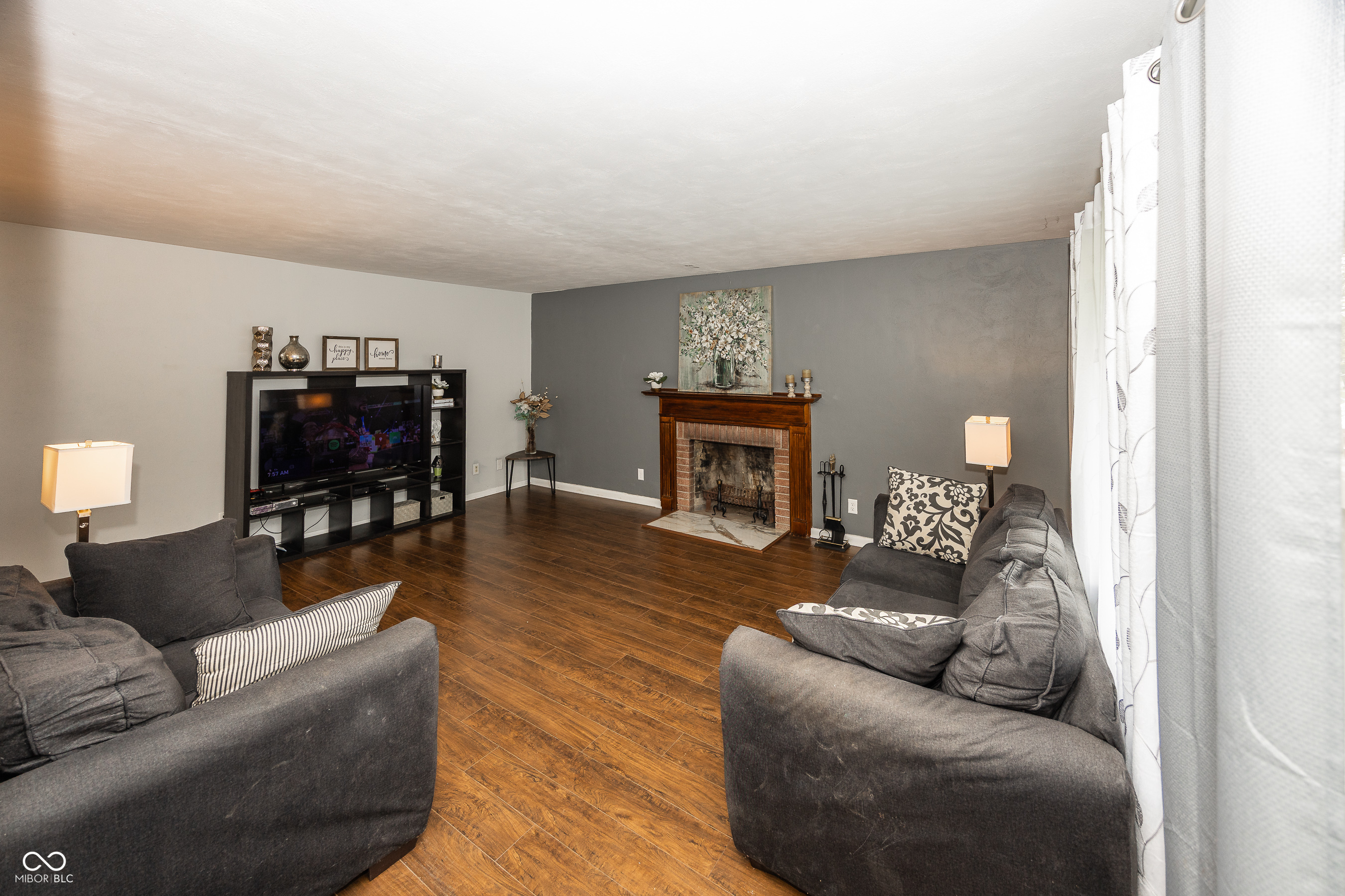 1908 Lora Street Anderson, IN 46013 - Photo 4 of 27