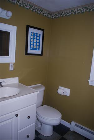 44 South Row Road Lunenburg, MA 01462 - Photo 13 of 16