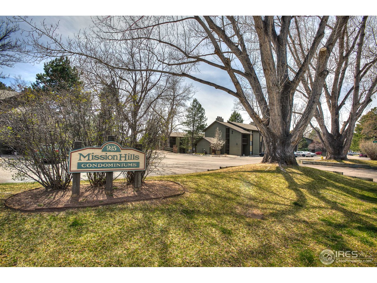 925 Columbia Road, Unit 113 Fort Collins, CO 80525 - Photo 3 of 20 Mission Hills
