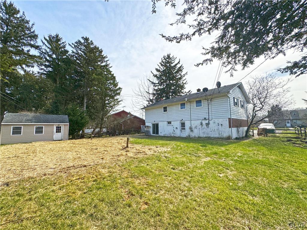 2925 Fischer Road Easton, PA 18045 - Photo 4 of 42 Gallery Image 4