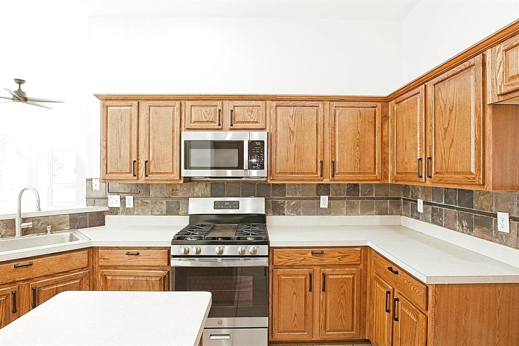 105 Galloping Trail Forney, TX 75126 - Photo 17 of 40