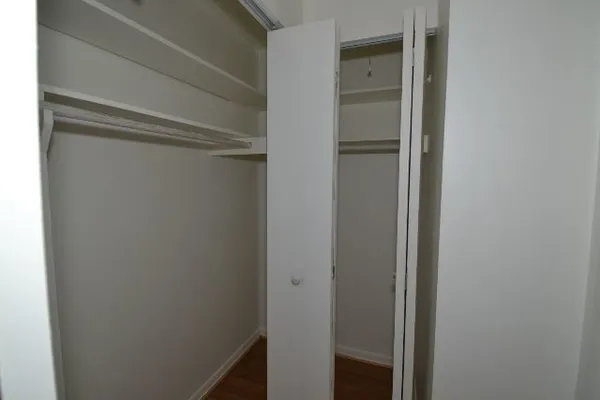 $1,295 | 1040 West Hollywood Avenue, Unit 217, Chicago, IL 60660