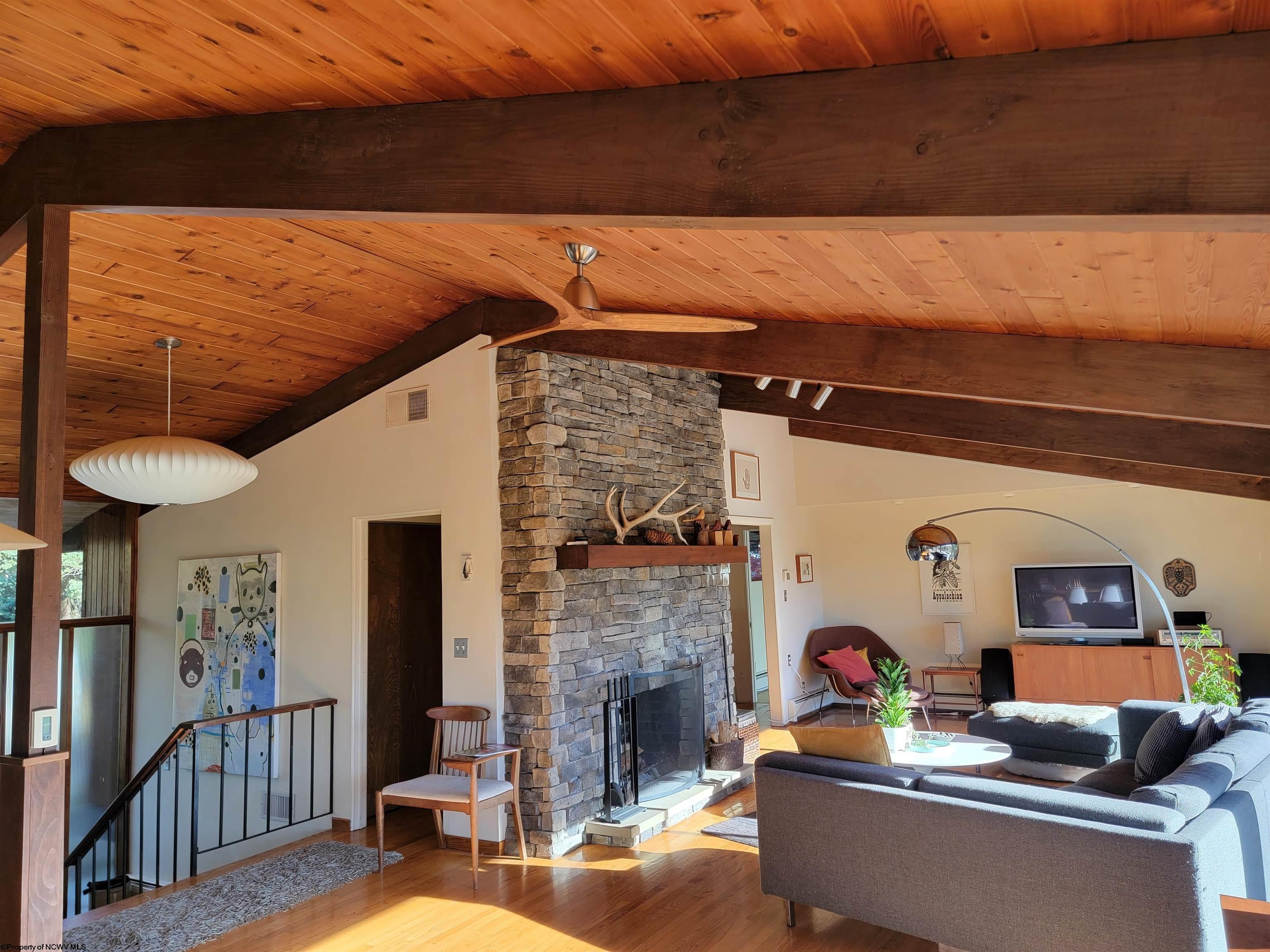 325 Horseshoe Road Morgantown, WV 26508 - Photo 6 of 21 Gallery Image 6