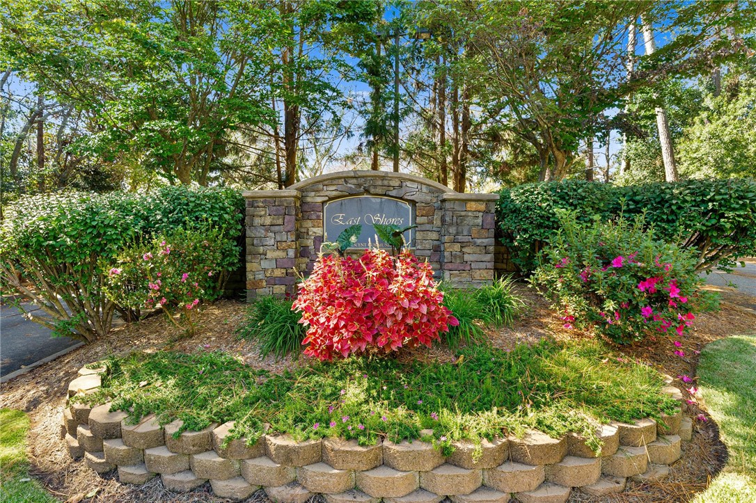 211 Wynmere Way Seneca, SC 29672 - Photo 47 of 49