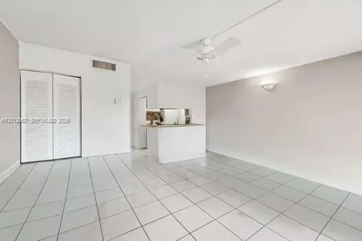 $1,900 | 7151 Miami Lakes Drive, Unit P22, Miami Lakes, FL 33014