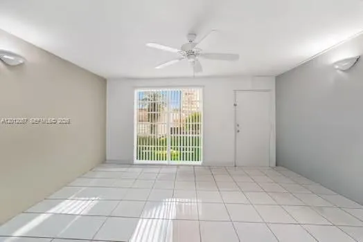 $1,900 | 7151 Miami Lakes Drive, Unit P22, Miami Lakes, FL 33014