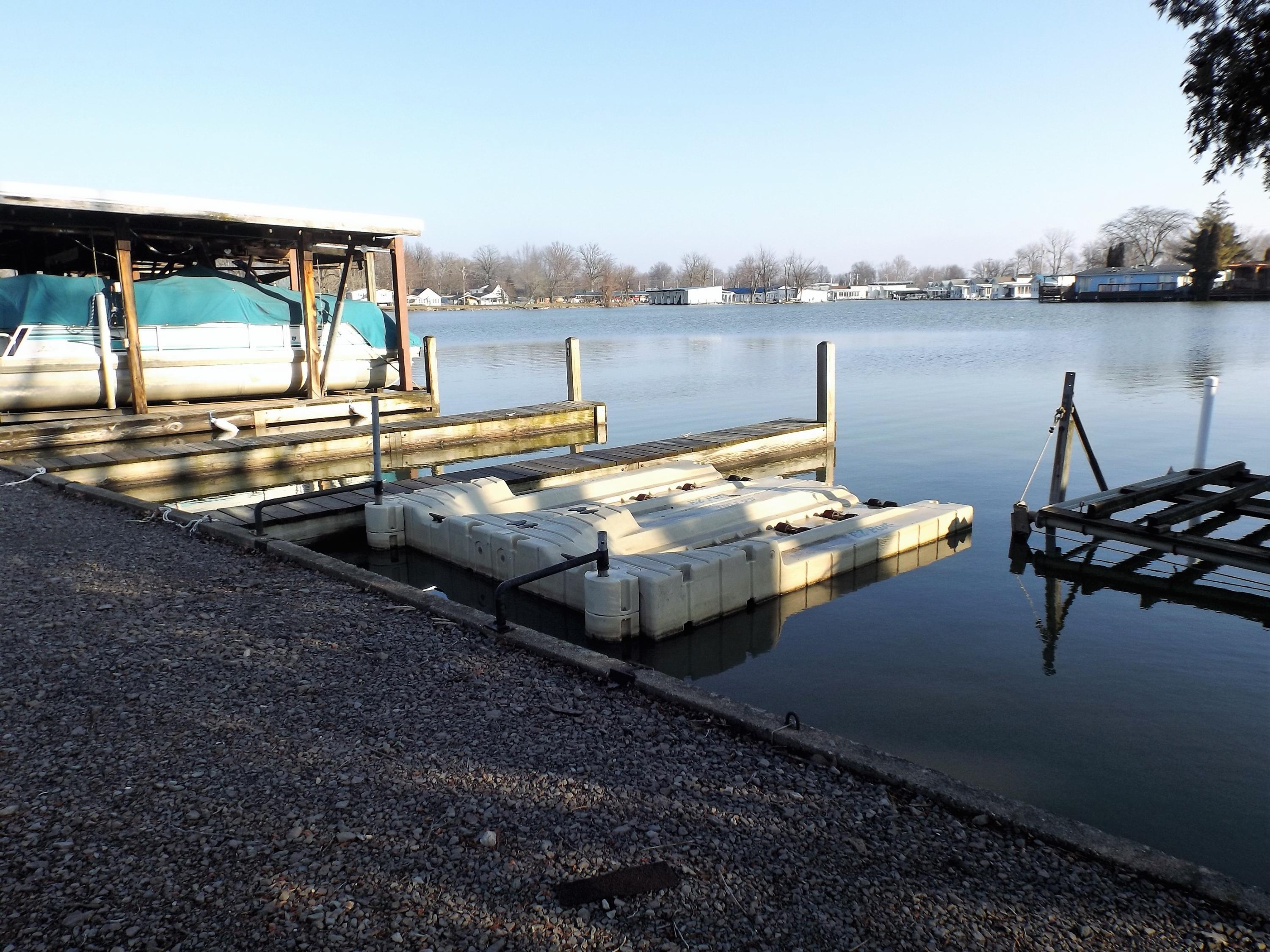 285 North Orchard Island Road, Unit 72 Russells Point, OH 43348 - Photo 7 of 8