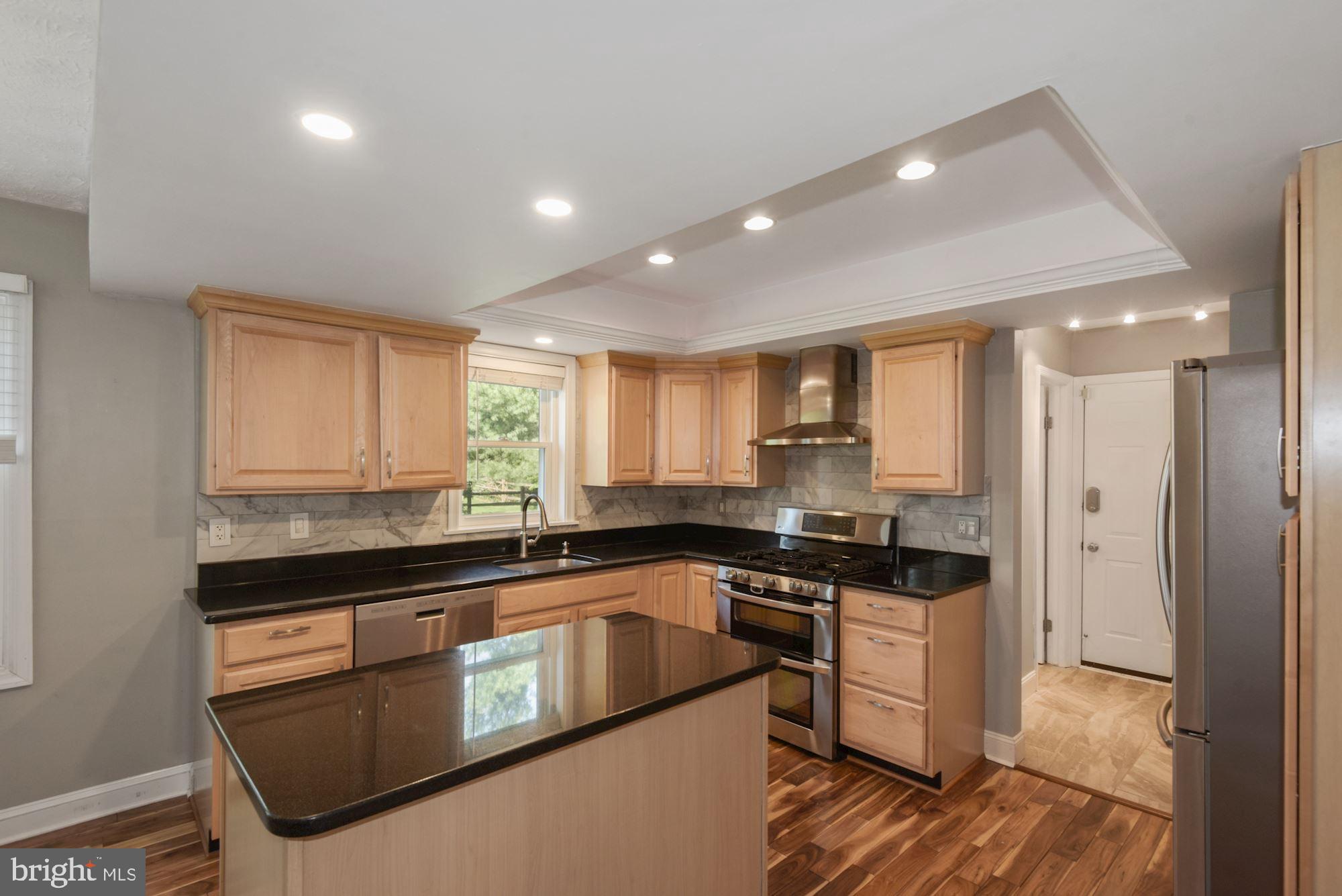 2208 Halter Lane Reston, VA 20191 - Photo 17 of 47