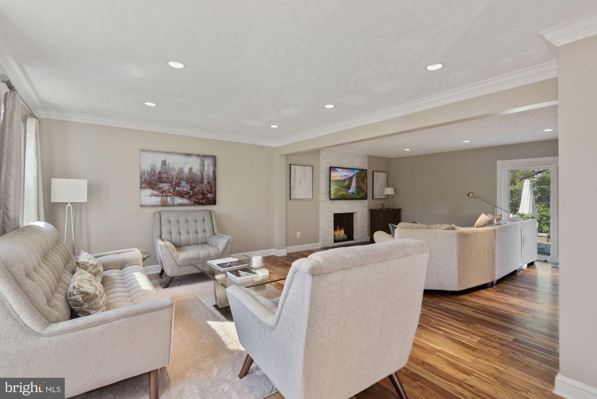 2208 Halter Lane Reston, VA 20191 - Photo 5 of 47