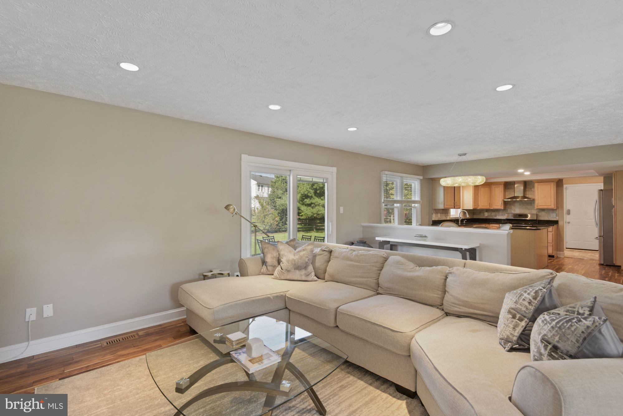 2208 Halter Lane Reston, VA 20191 - Photo 10 of 47