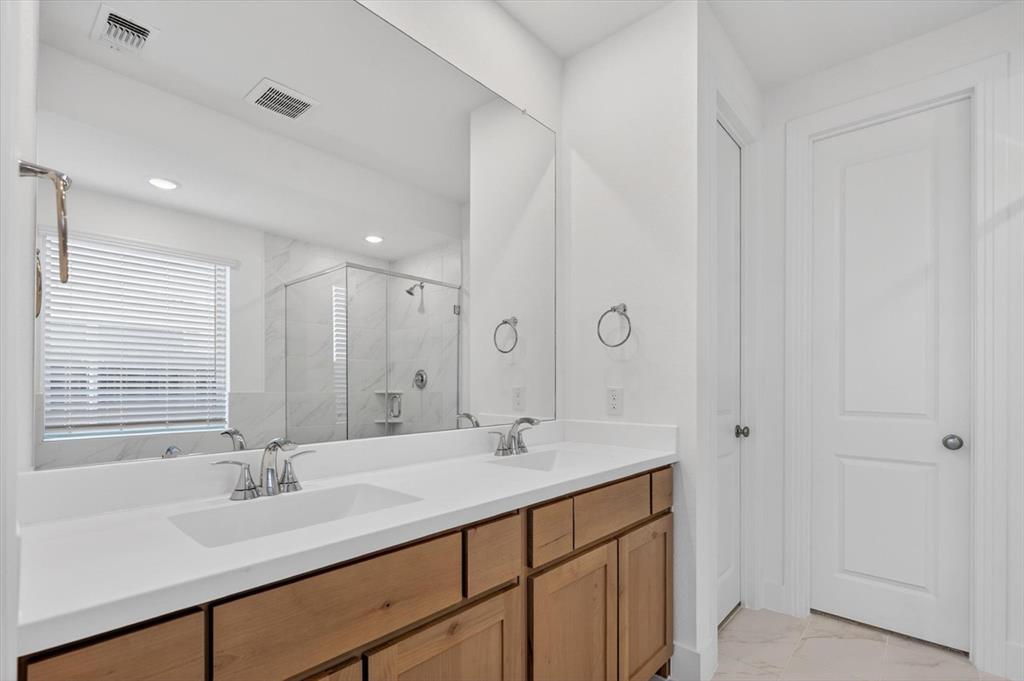 818 Stone Grv Road Lavon, TX 75166 - Photo 10 of 26 Gallery Image 10