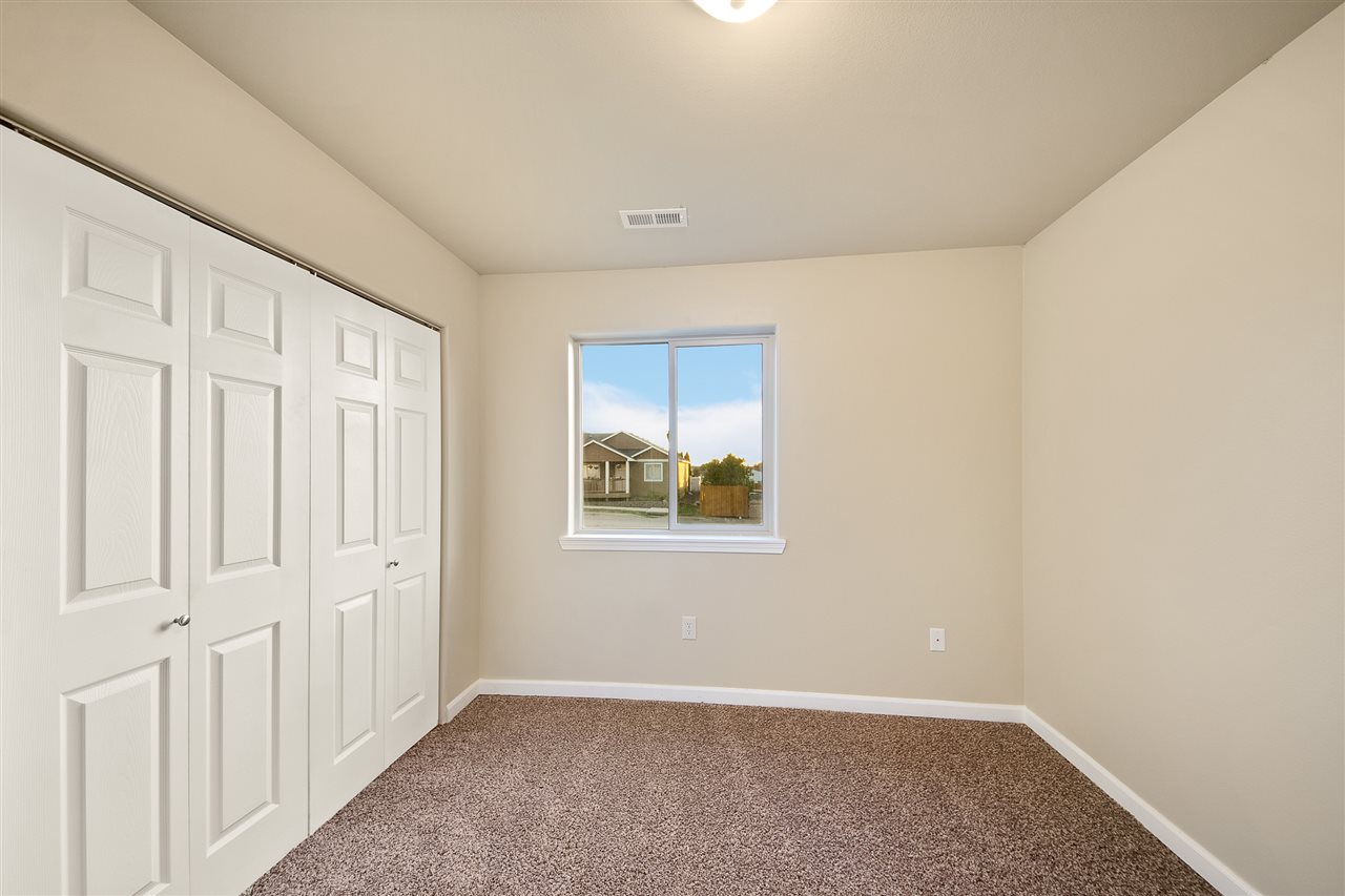 109 South Meyers Road Greenacres, WA 99016 - Photo 14 of 18 Gallery Image 14