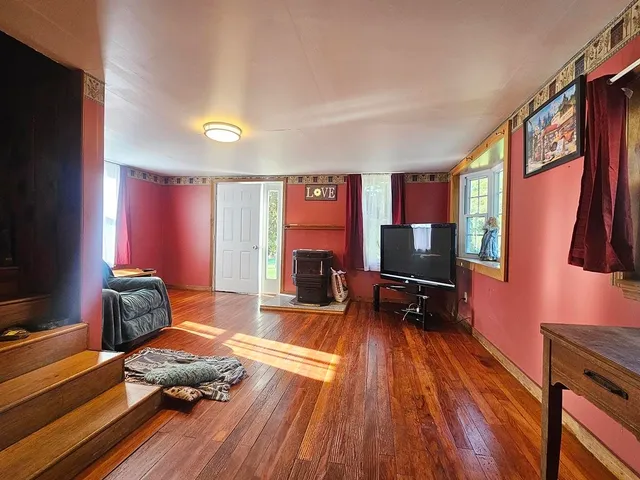 $387,900 | 204 Shaw Road, Fletcher, VT 05444