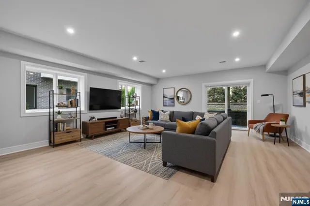 $1,589,000 | 2449 Camner Street, Fort Lee, NJ 07024