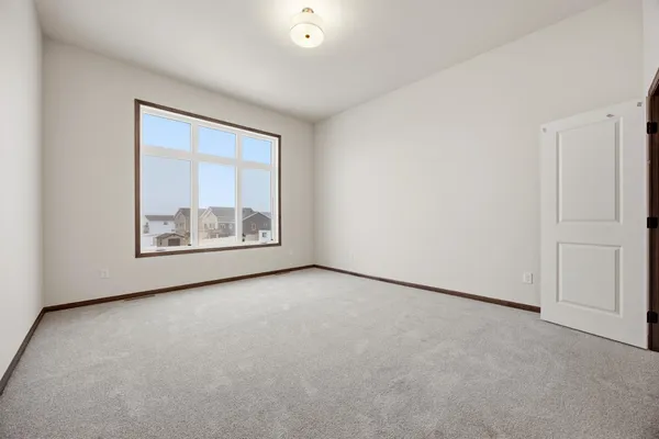 $554,900 | 7699 Cub Crk Way, Horace, ND 58047