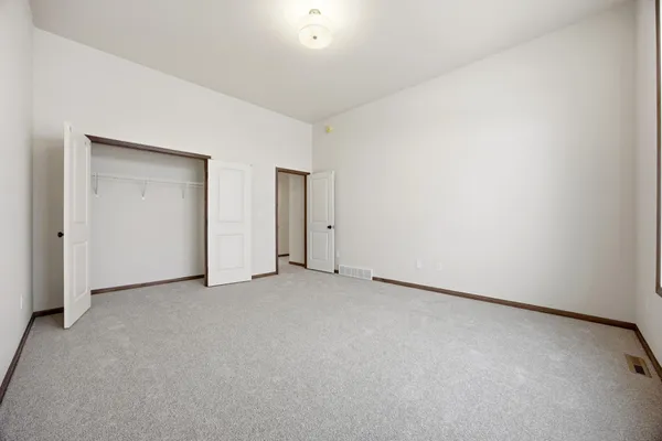 $554,900 | 7699 Cub Crk Way, Horace, ND 58047