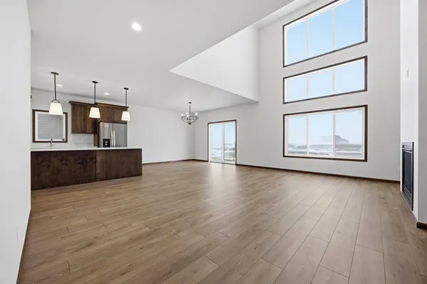 $554,900 | 7699 Cub Crk Way, Horace, ND 58047