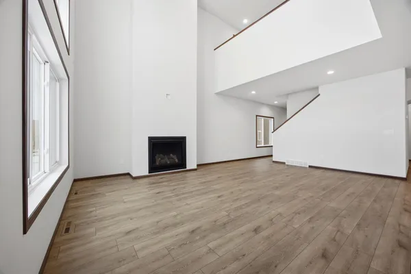 $554,900 | 7699 Cub Crk Way, Horace, ND 58047