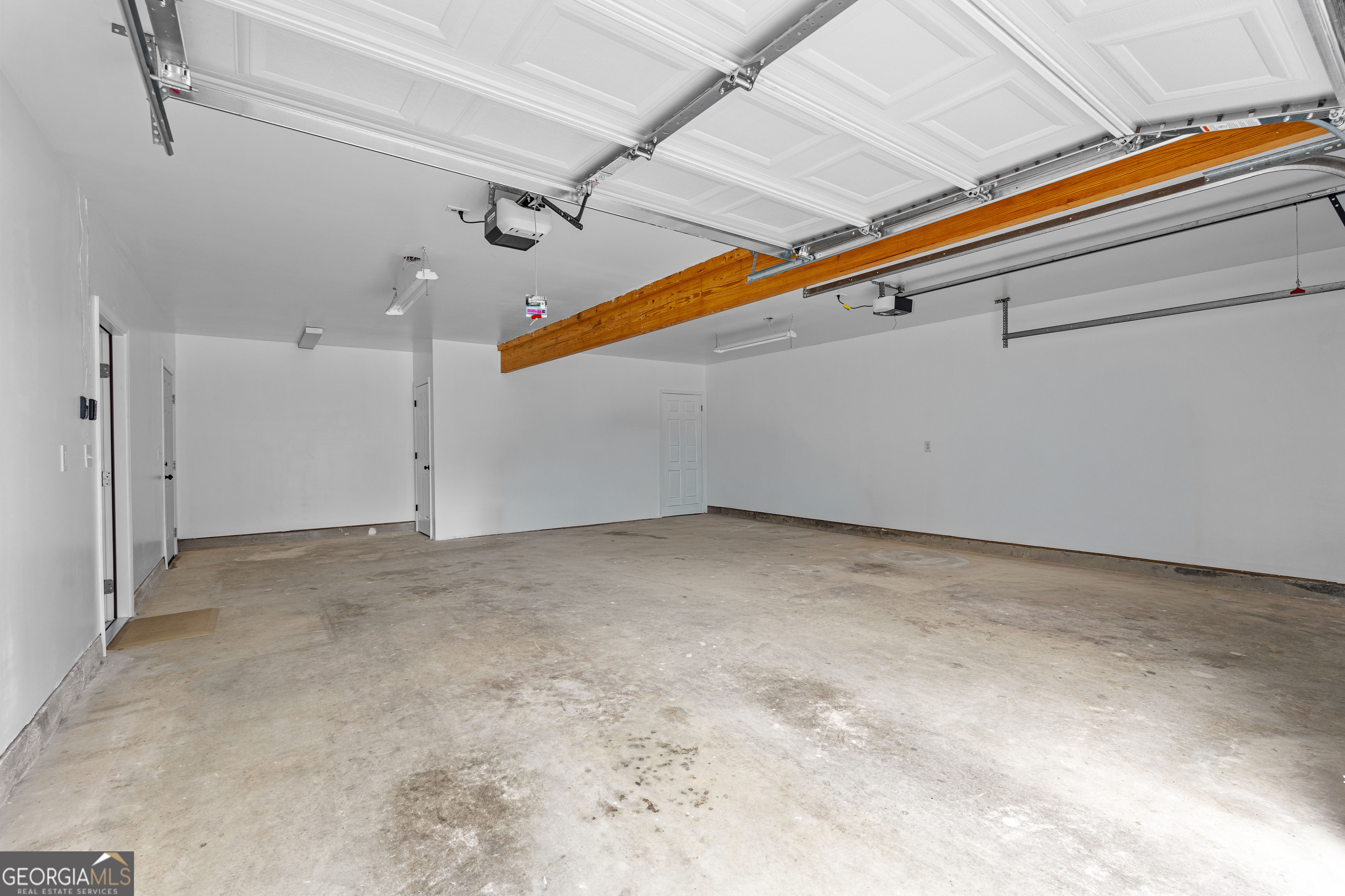 423 Woods Road Brooks, GA 30205 - Photo 26 of 48 a view of a garage