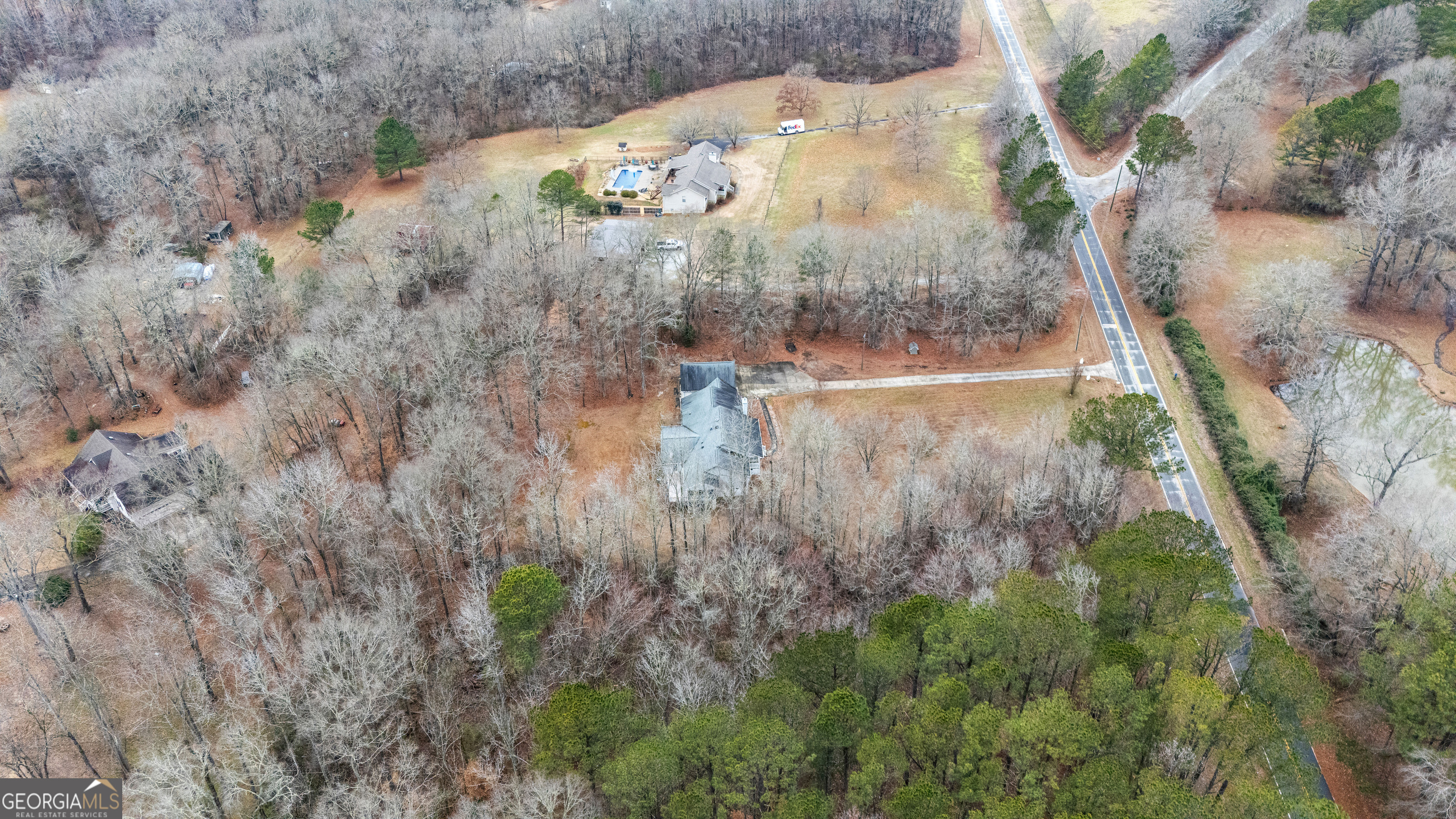 423 Woods Road Brooks, GA 30205 - Photo 6 of 48