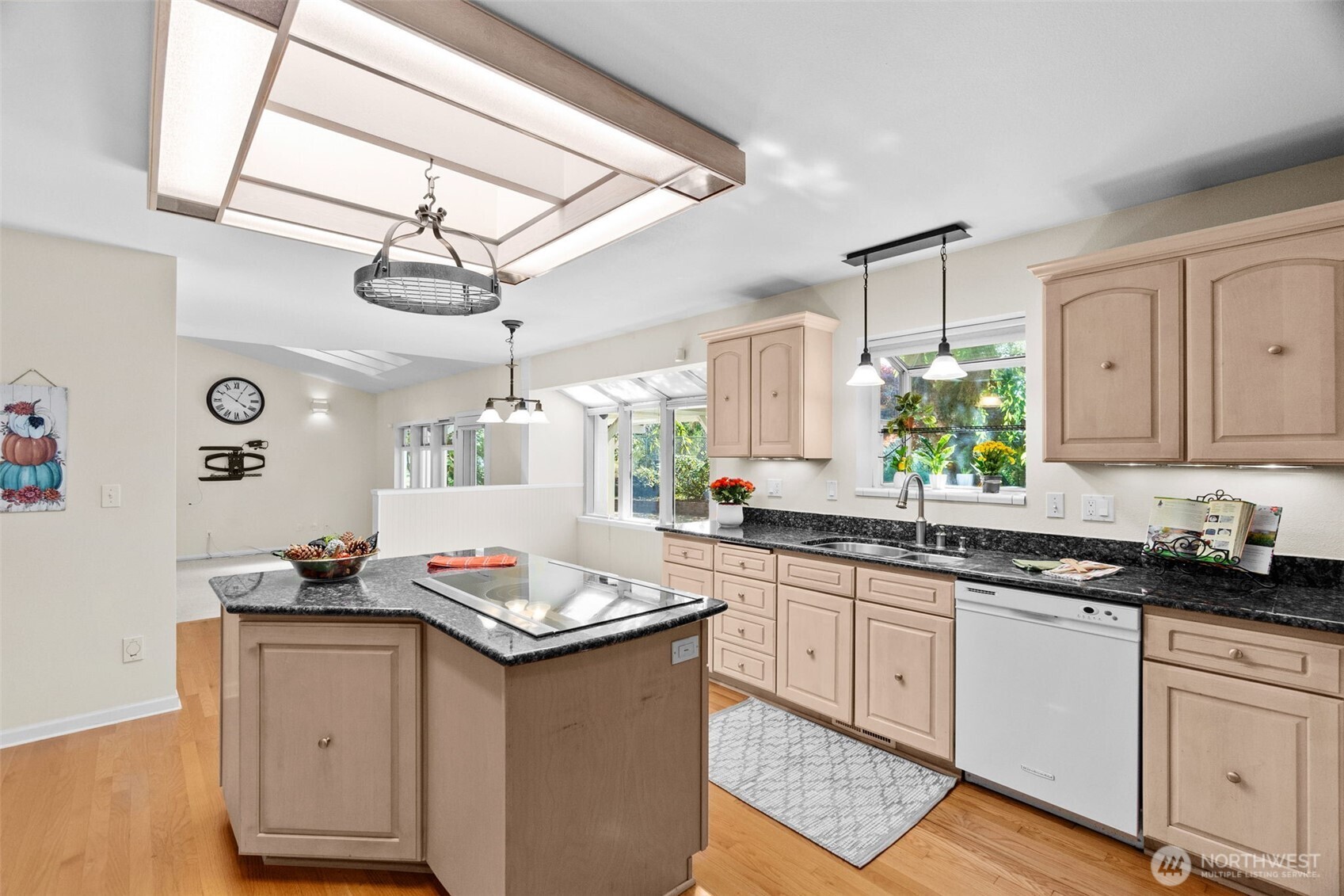 7920 Fairview Road Southwest Olympia, WA 98512 - Photo 25 of 40