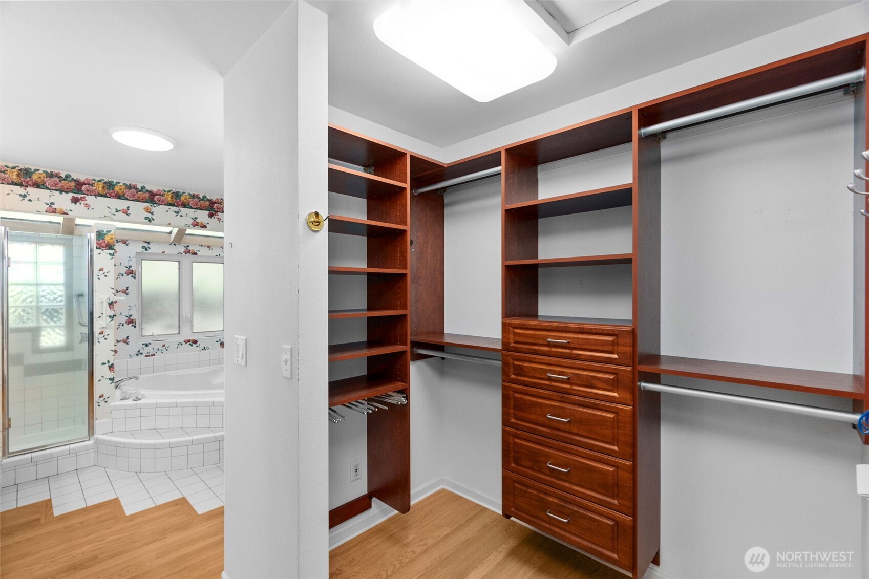 7920 Fairview Road Southwest Olympia, WA 98512 - Photo 33 of 40