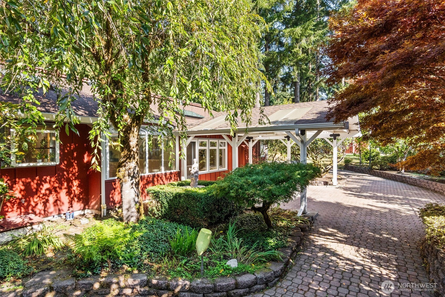 7920 Fairview Road Southwest Olympia, WA 98512 - Photo 7 of 40