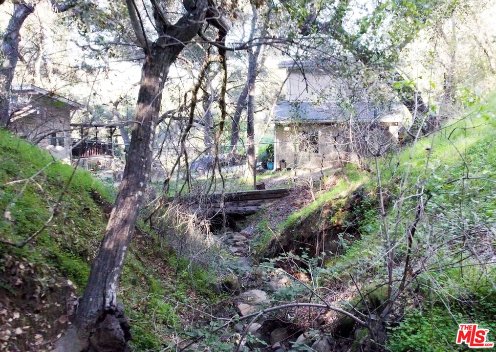 21050 Winfield Road Topanga, CA 90290 - Photo 8 of 12