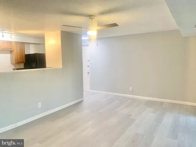 $2,100 | 5 Cranberry Court, Marlton, NJ 08053